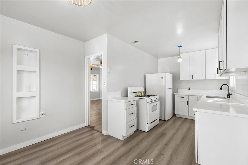 San Bernardino, California, 92410, United States, 3 Bedrooms Bedrooms, ,1 BathroomBathrooms,Residential,For Sale,2009258