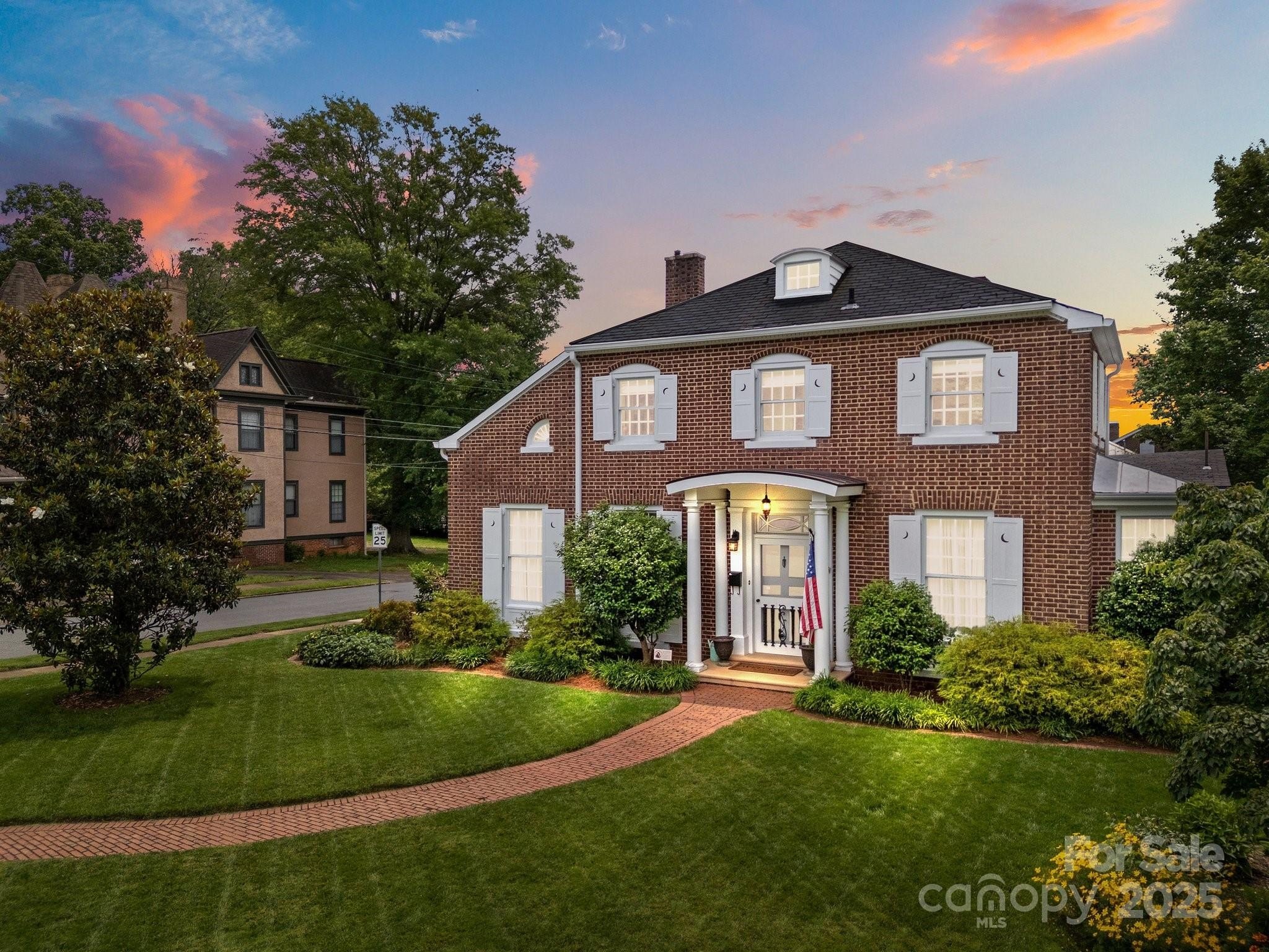 Salisbury, North Carolina, 28144, United States, 5 Bedrooms Bedrooms, ,5 BathroomsBathrooms,Residential,For Sale,1887291