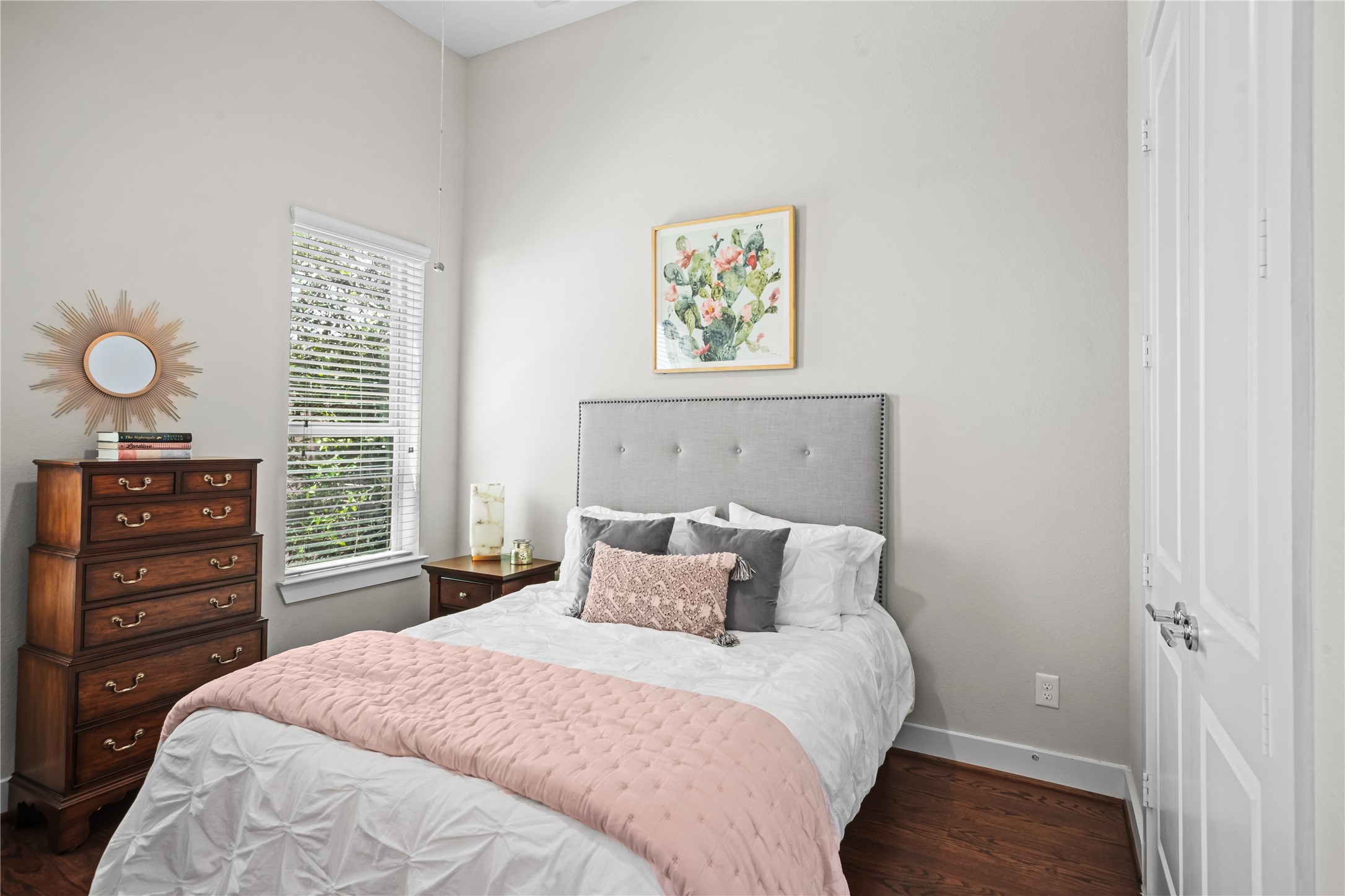  5809 E Post Oak Lane - 物件實景