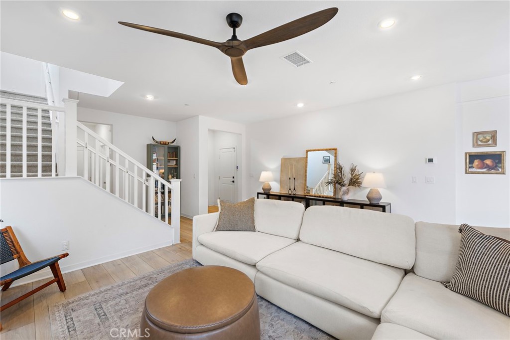 Corona, California, 92883, United States, 3 Bedrooms Bedrooms, ,3 BathroomsBathrooms,Residential,For Sale,1903718