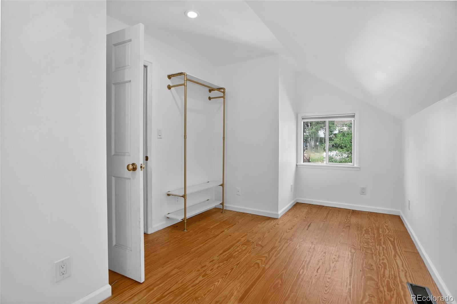 Kittredge, Colorado, 80457, United States, 3 Bedrooms Bedrooms, ,1 BathroomBathrooms,Residential,For Sale,1875776