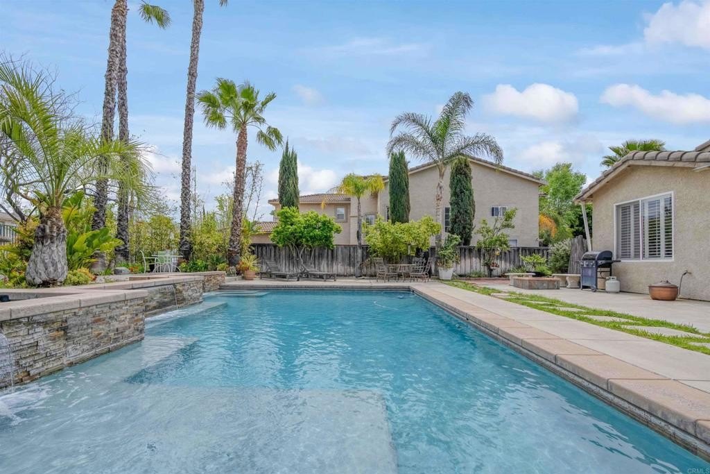 Temecula, California, 92592, United States, 5 Bedrooms Bedrooms, ,3 BathroomsBathrooms,Residential,For Sale,1987577