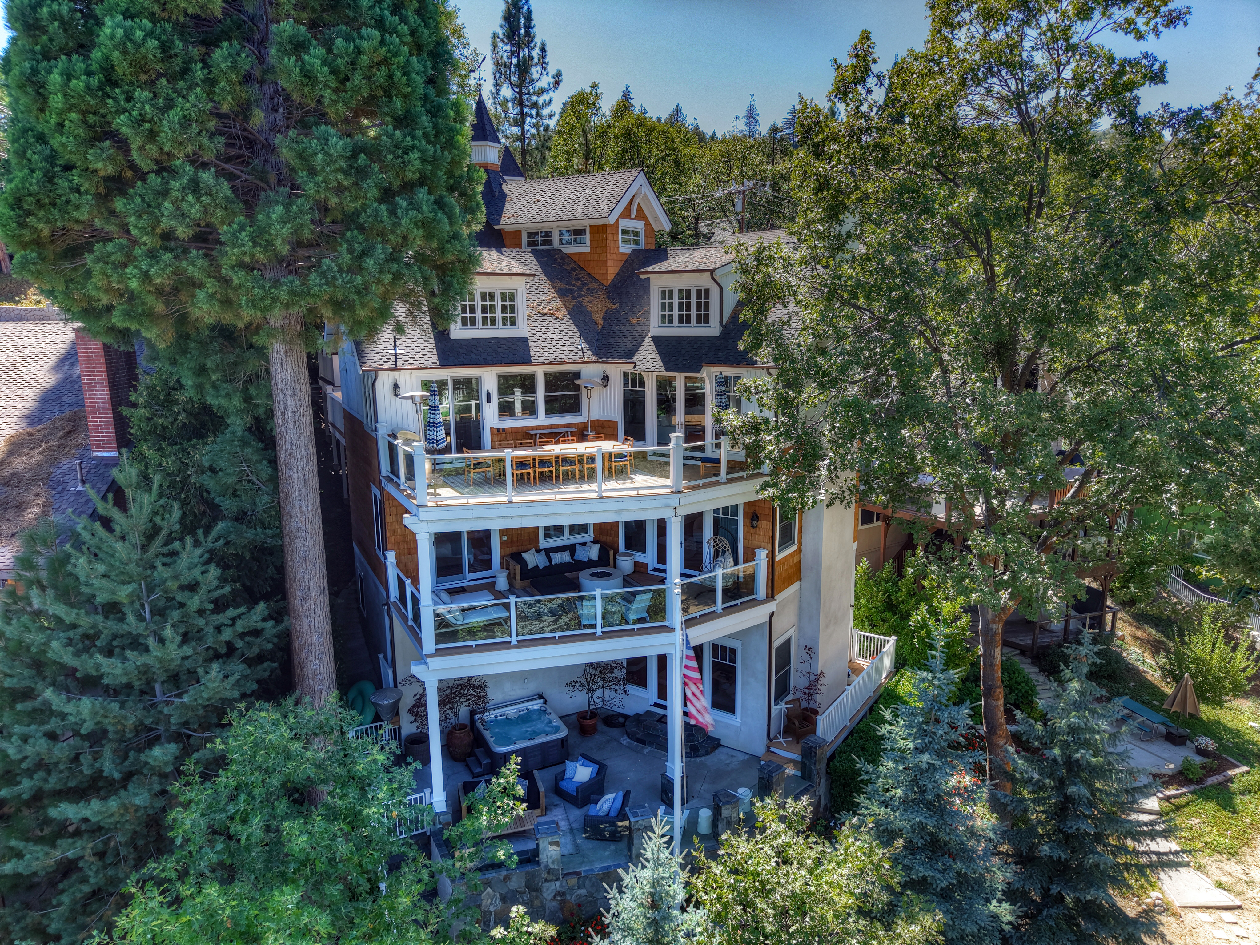  27567 W Shore Road, Lake Arrowhead, CA 92352 - 物件實景