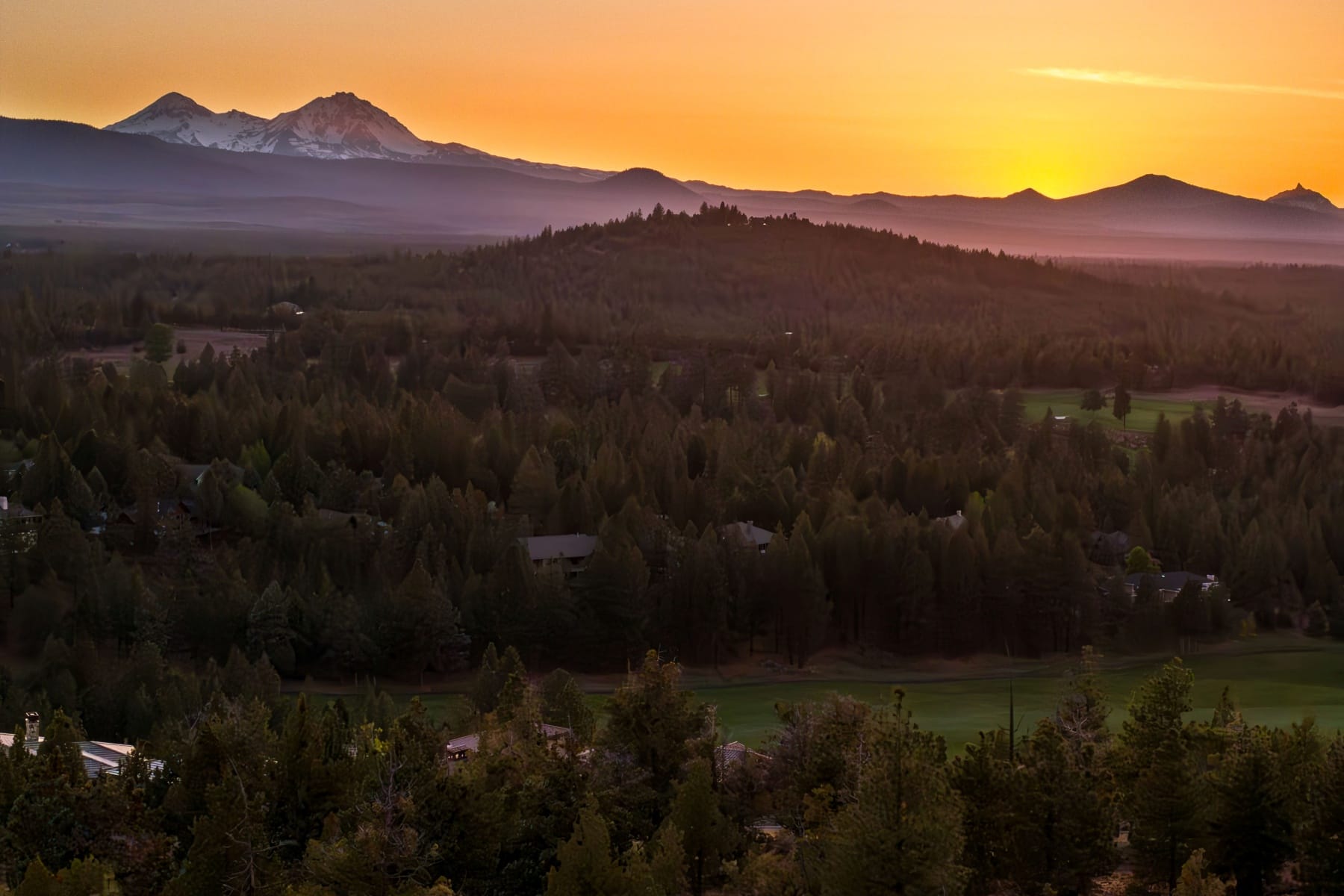  3380 NW Greenleaf Way Bend, OR 97703 - 物件實景