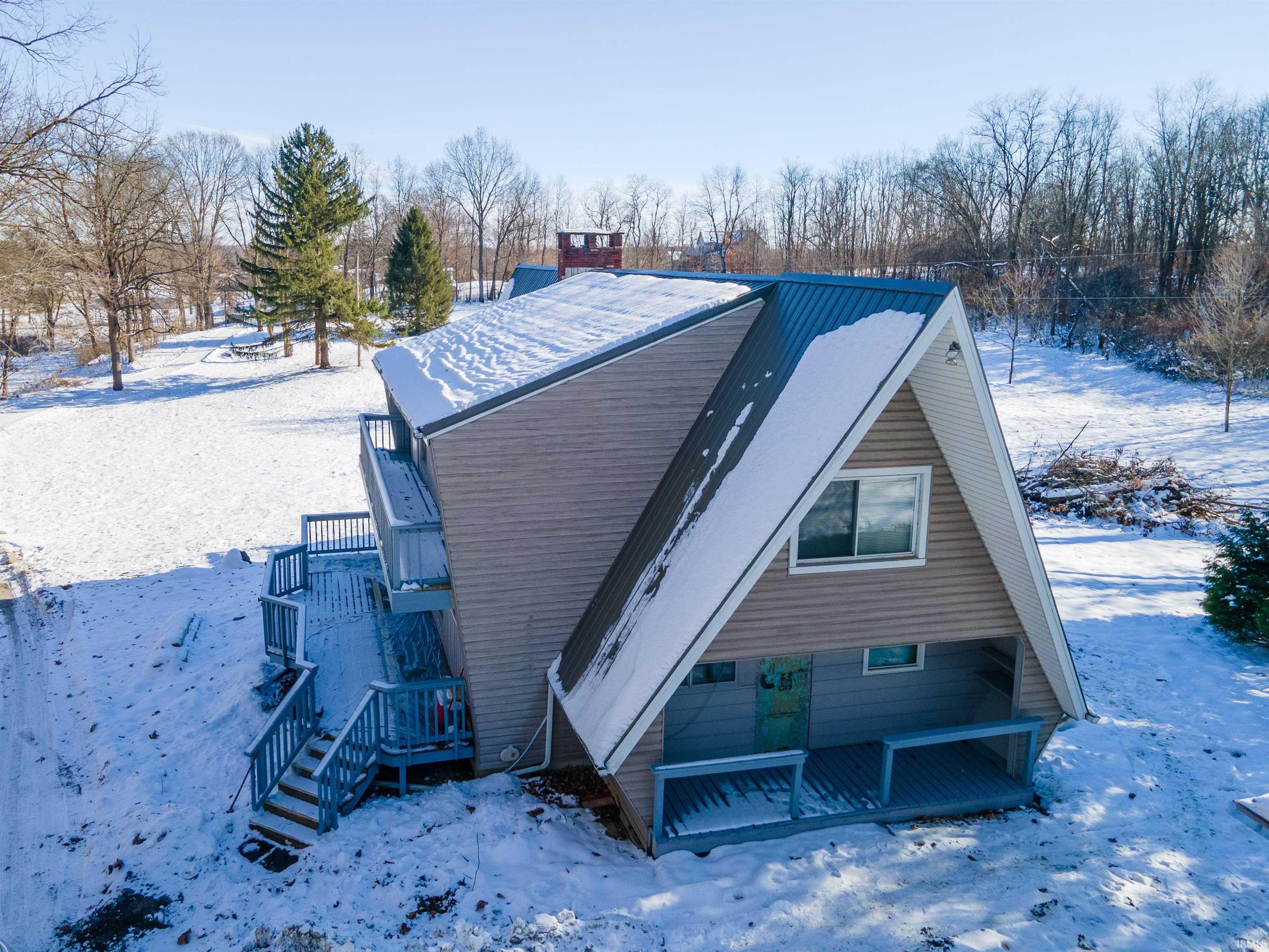 Roanoke, Indiana, 46783, United States, 4 Bedrooms Bedrooms, ,3 BathroomsBathrooms,Residential,For Sale,2005633