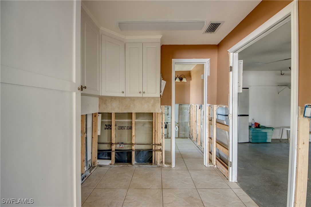 Matlacha, Florida, 33993, United States, 2 Bedrooms Bedrooms, ,2 BathroomsBathrooms,Residential,For Sale,1980106