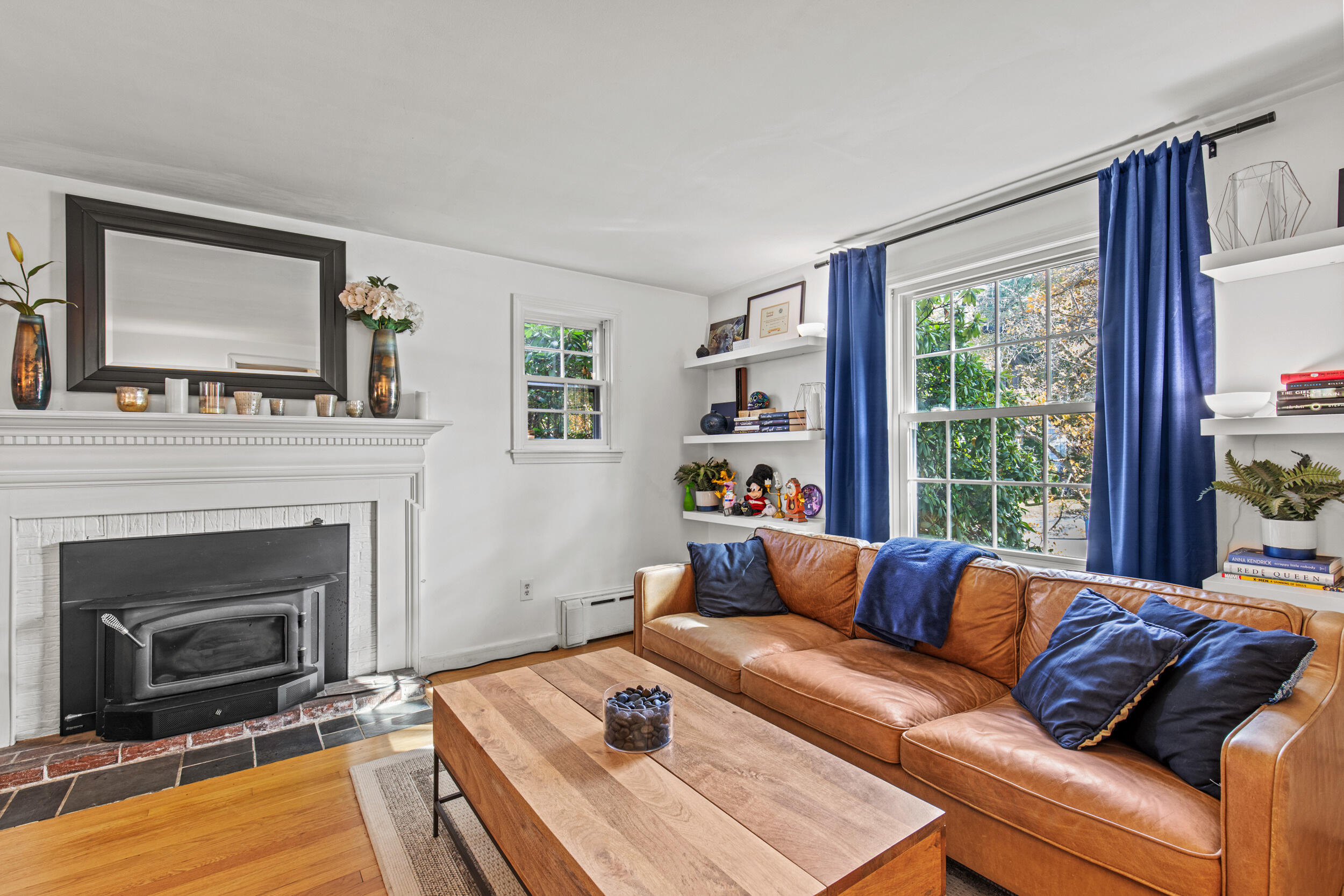 Portland, Maine, 04103, United States, 4 Bedrooms Bedrooms, ,2 BathroomsBathrooms,Residential,For Sale,1988552