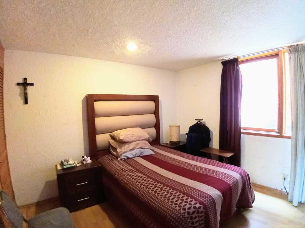 Picagregos, Álvaro Obregón, Ciudad de México, 01730, Mexico, 4 Bedrooms Bedrooms, ,4 BathroomsBathrooms,Residential,For Sale,Picagregos,1444749