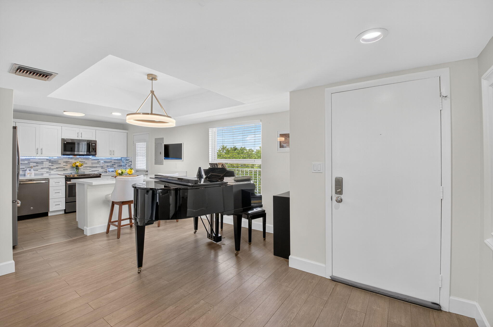 Delray Beach, Florida, 33483, United States, 2 Bedrooms Bedrooms, ,2 BathroomsBathrooms,Residential,For Sale,1932653