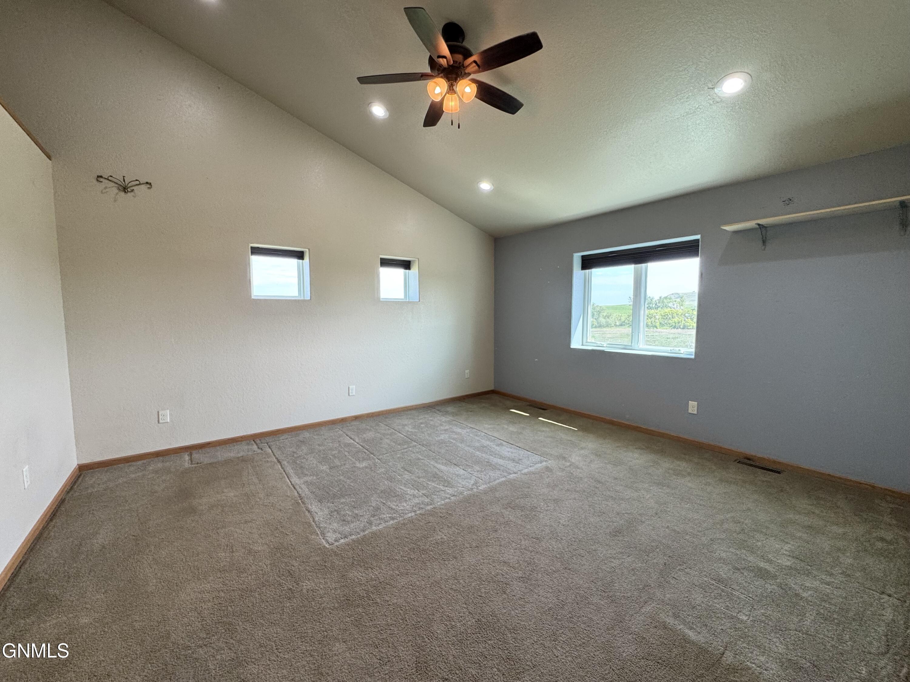 New Salem, North Dakota, 58563, United States, 7 Bedrooms Bedrooms, ,1 BathroomBathrooms,Residential,For Sale,1904775