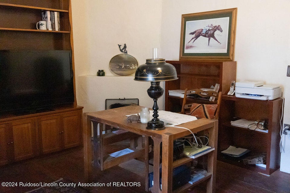 Lincoln, New Mexico, 88338, United States, 7 Bedrooms Bedrooms, ,9 BathroomsBathrooms,Residential,For Sale,1974977