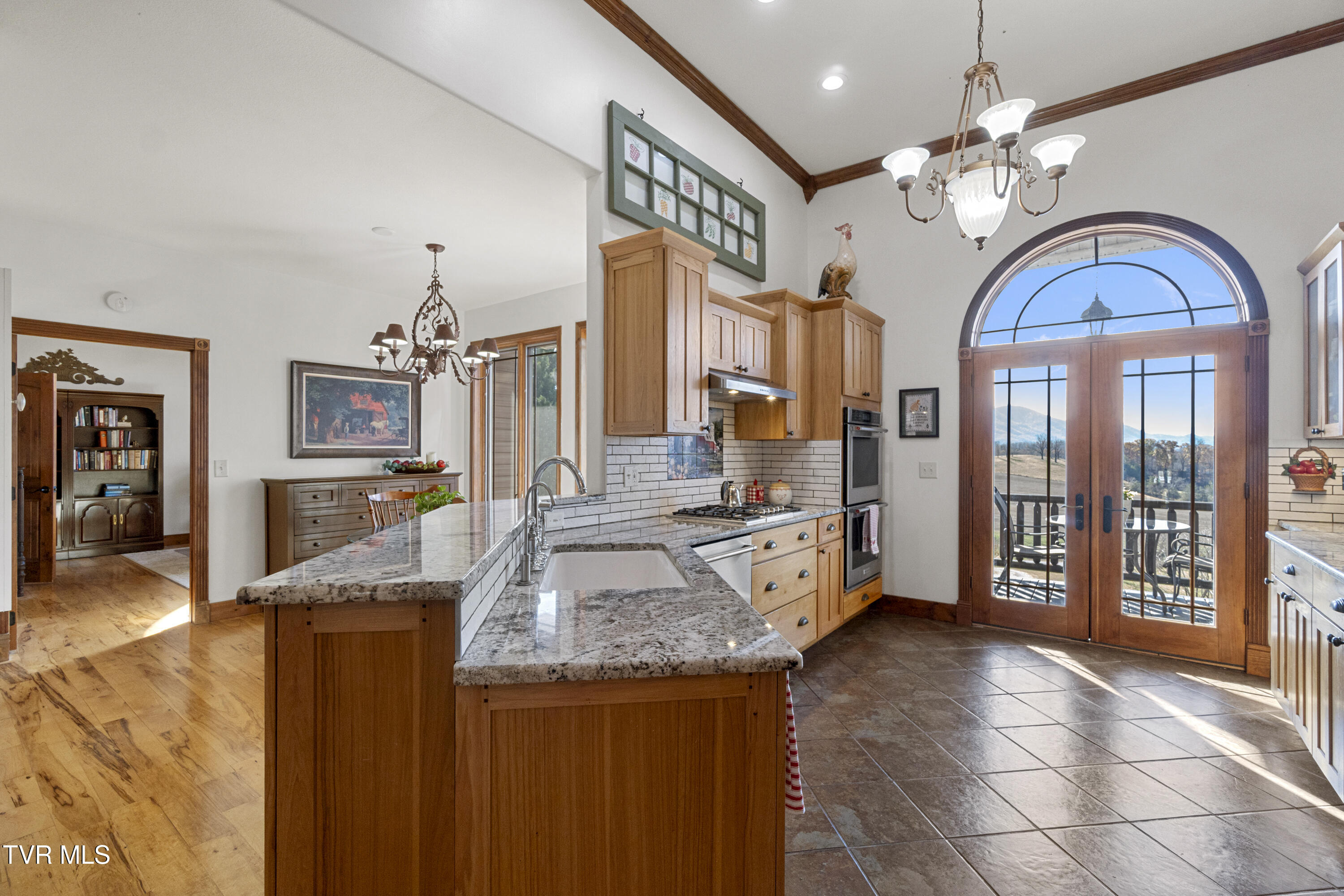 Parrottsville, Tennessee, 37843, United States, 5 Bedrooms Bedrooms, ,4 BathroomsBathrooms,Residential,For Sale,2005757