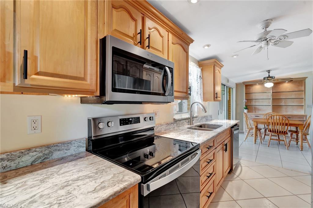 Naples, Florida, 34104, United States, 3 Bedrooms Bedrooms, ,2 BathroomsBathrooms,Residential,For Sale,1883311