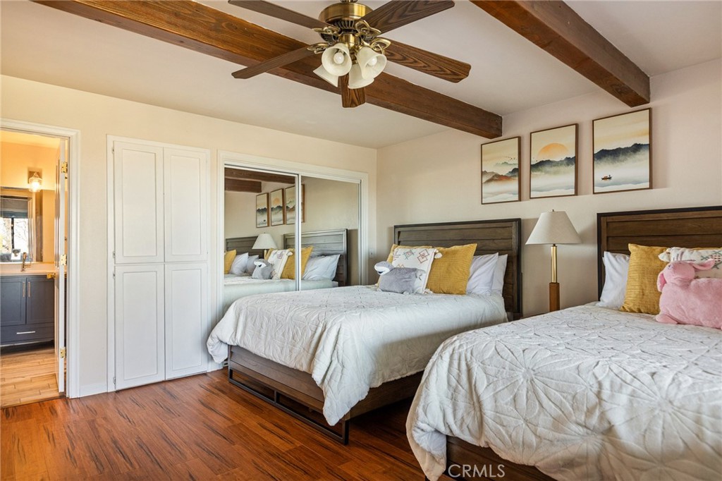 Lake Arrowhead, California, 92352, United States, 6 Bedrooms Bedrooms, ,5 BathroomsBathrooms,Residential,For Sale,1950962