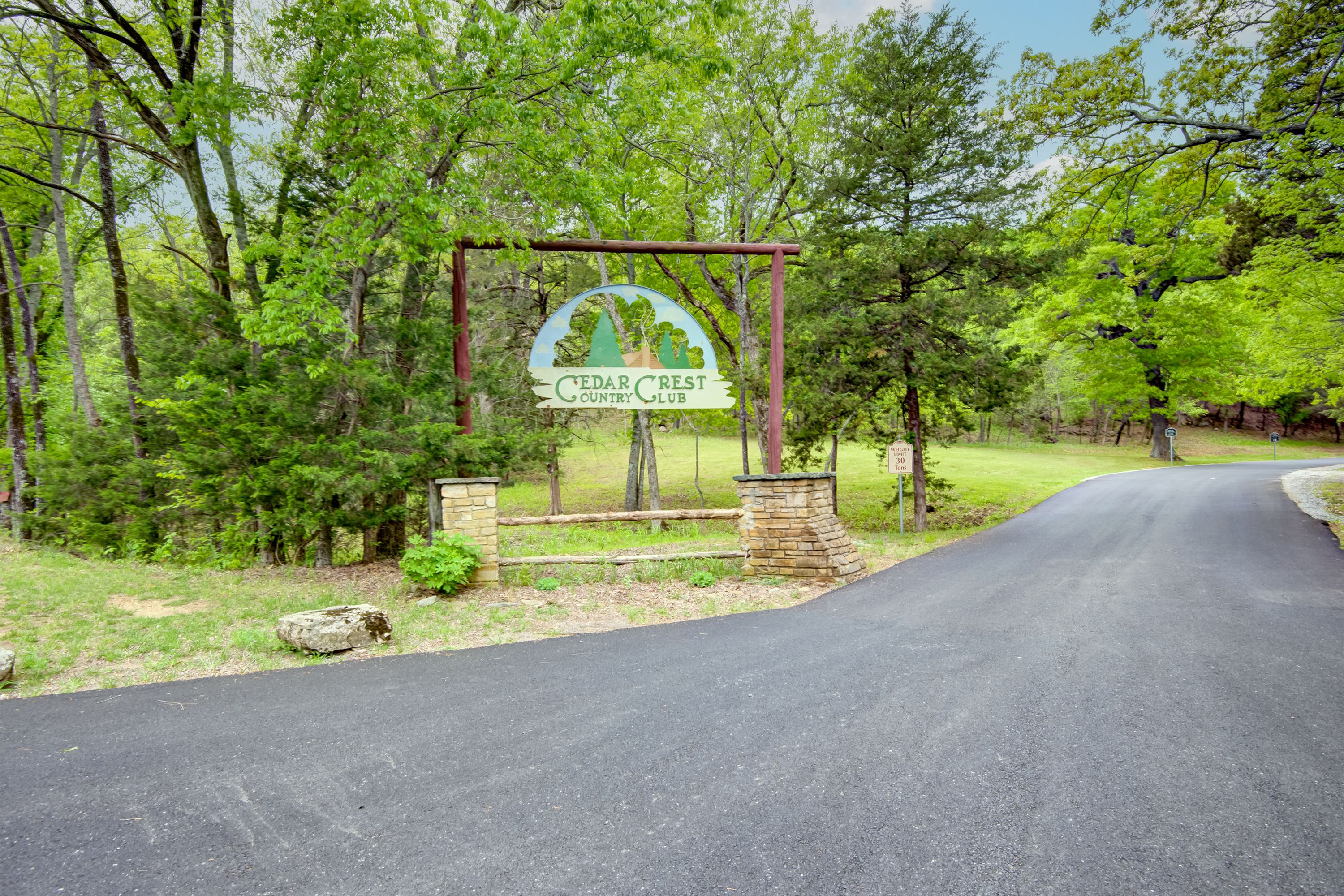  91 Crest Drive, Locust Grove, OK 74352 - 物件實景
