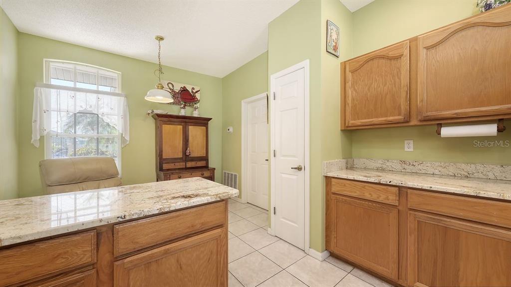 Bradenton, Florida, 34210, United States, 3 Bedrooms Bedrooms, ,2 BathroomsBathrooms,Residential,For Sale,1792897