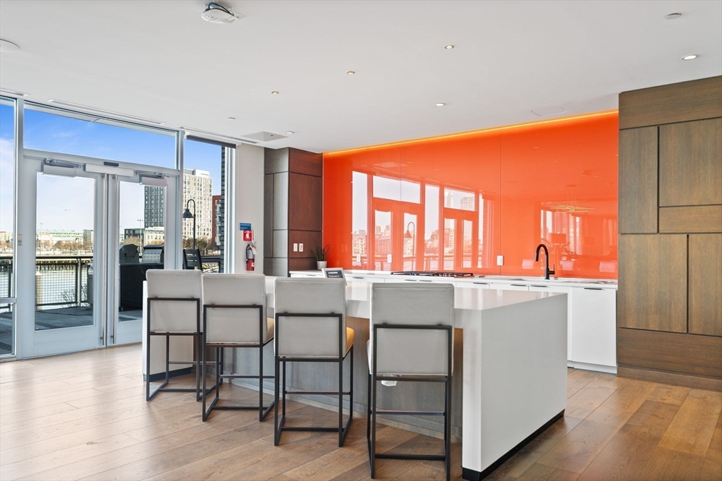 Boston, Massachusetts, 02128, United States, 2 Bedrooms Bedrooms, ,2 BathroomsBathrooms,Residential,For Sale,1780630