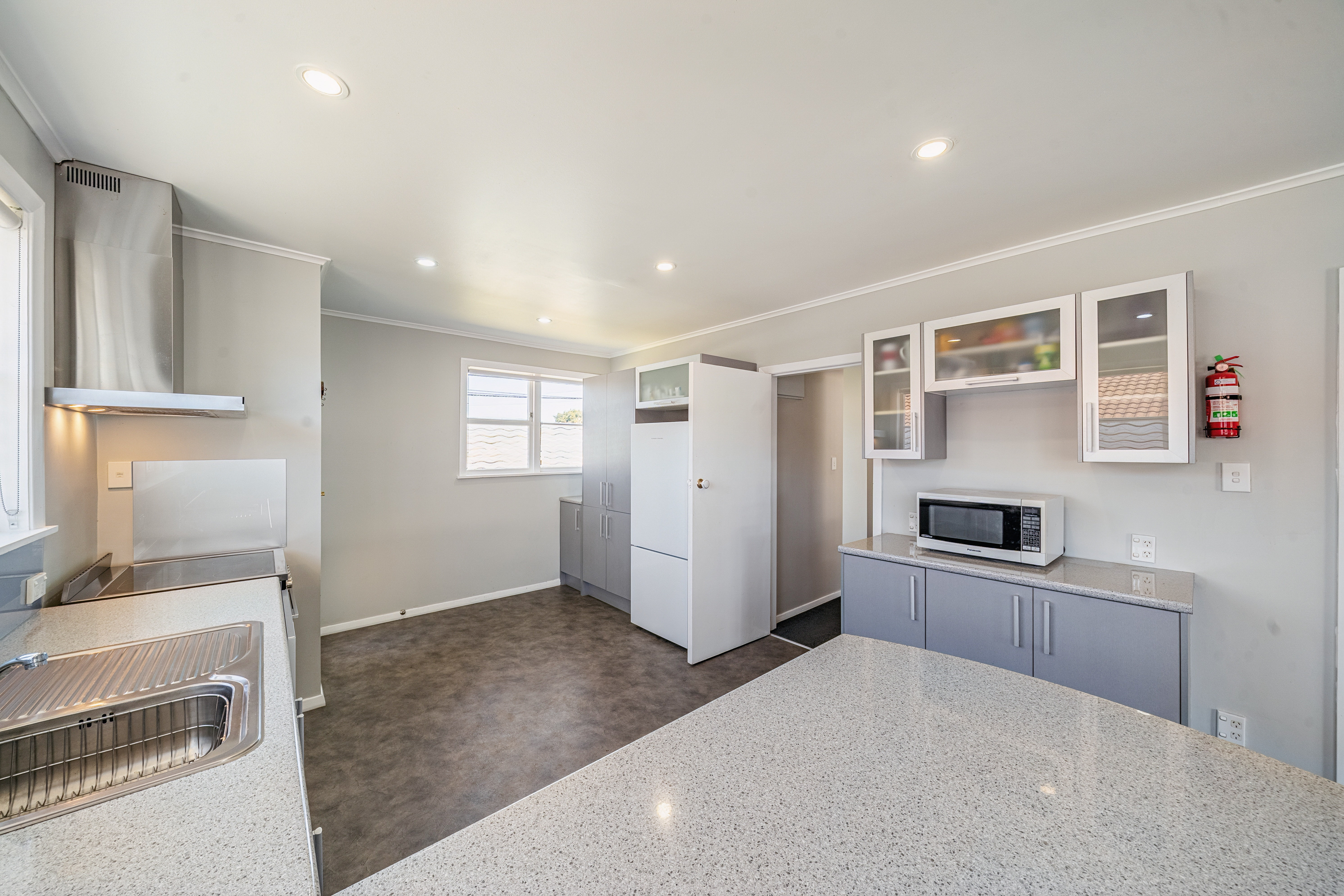  84 Shakespeare Avenue, Trentham, Upper Hutt - 物件實景