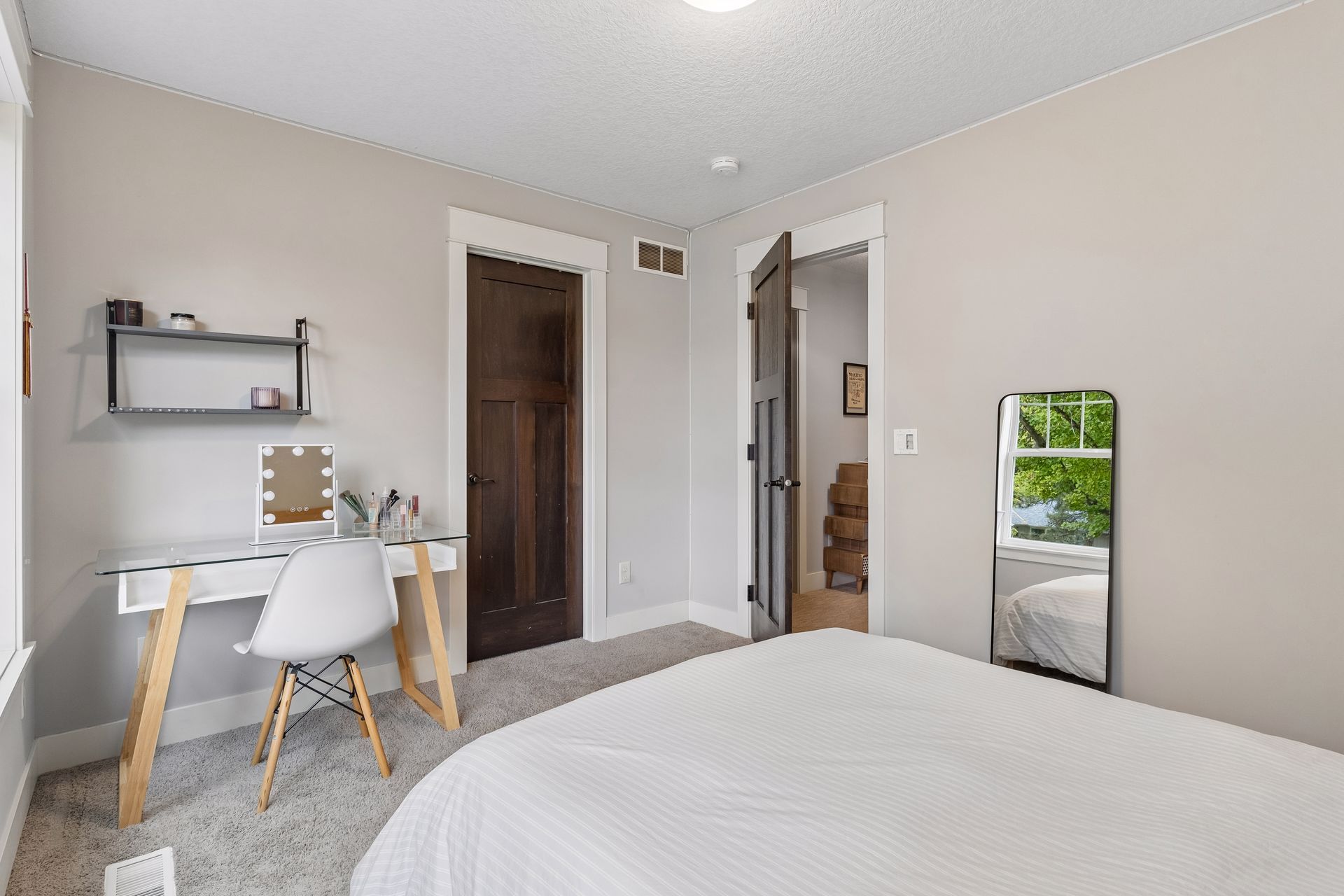  Modern Comfort Surrounded by Minnetonka Woodlands - 物件實景