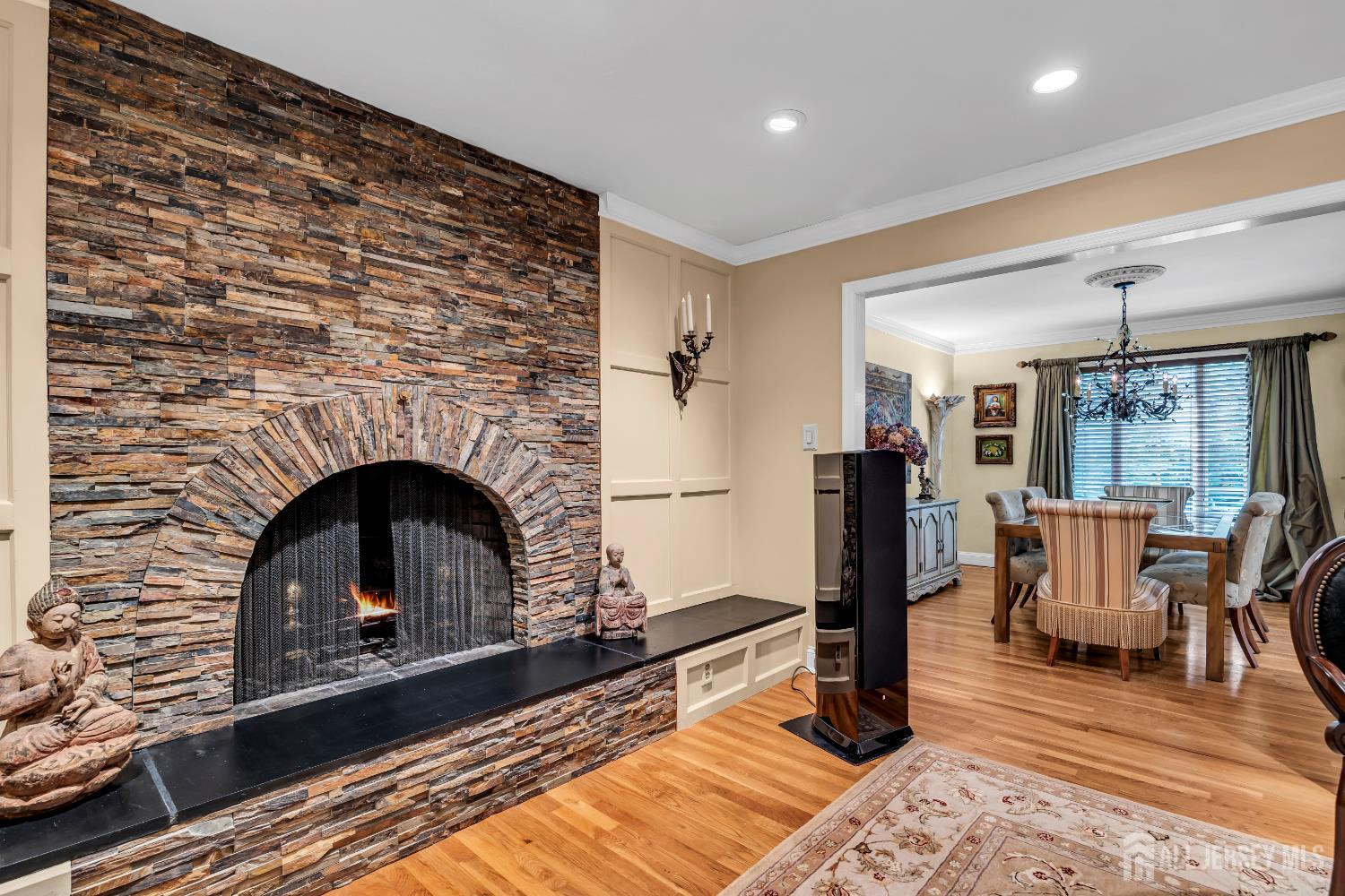 East Brunswick, New Jersey, 08816, United States, 5 Bedrooms Bedrooms, ,5 BathroomsBathrooms,Residential,For Sale,1850220