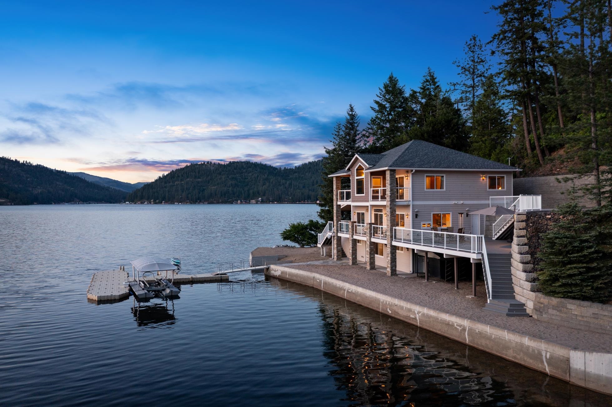 Loon Lake, Washington, 99148, United States, 5 Bedrooms Bedrooms, ,5 BathroomsBathrooms,Residential,For Sale,1924422