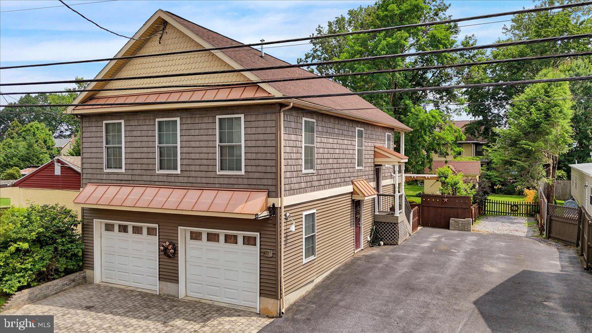 Manheim, Pennsylvania, 17545, United States, 6 Bedrooms Bedrooms, ,8 BathroomsBathrooms,Residential,For Sale,1896454