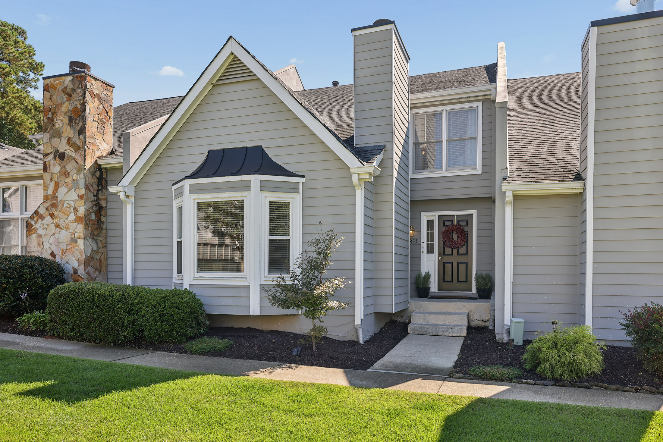  Inviting Townhome in Atlanta