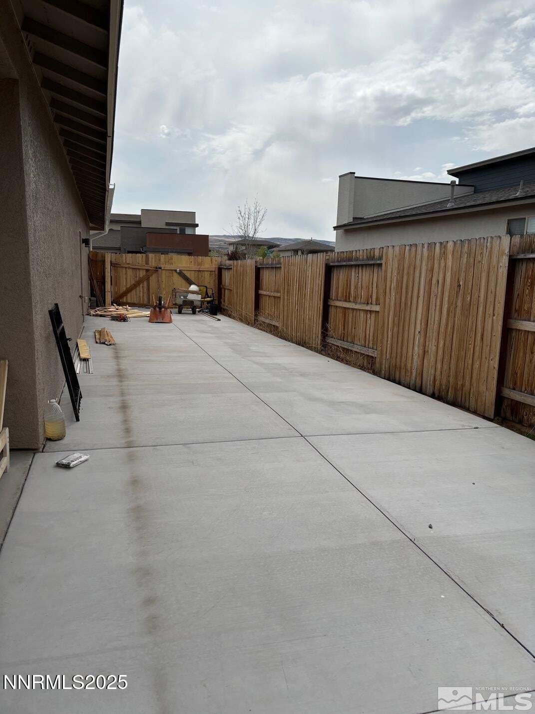 Sparks, Nevada, 89441, United States, 4 Bedrooms Bedrooms, ,3 BathroomsBathrooms,Residential,For Sale,1995545