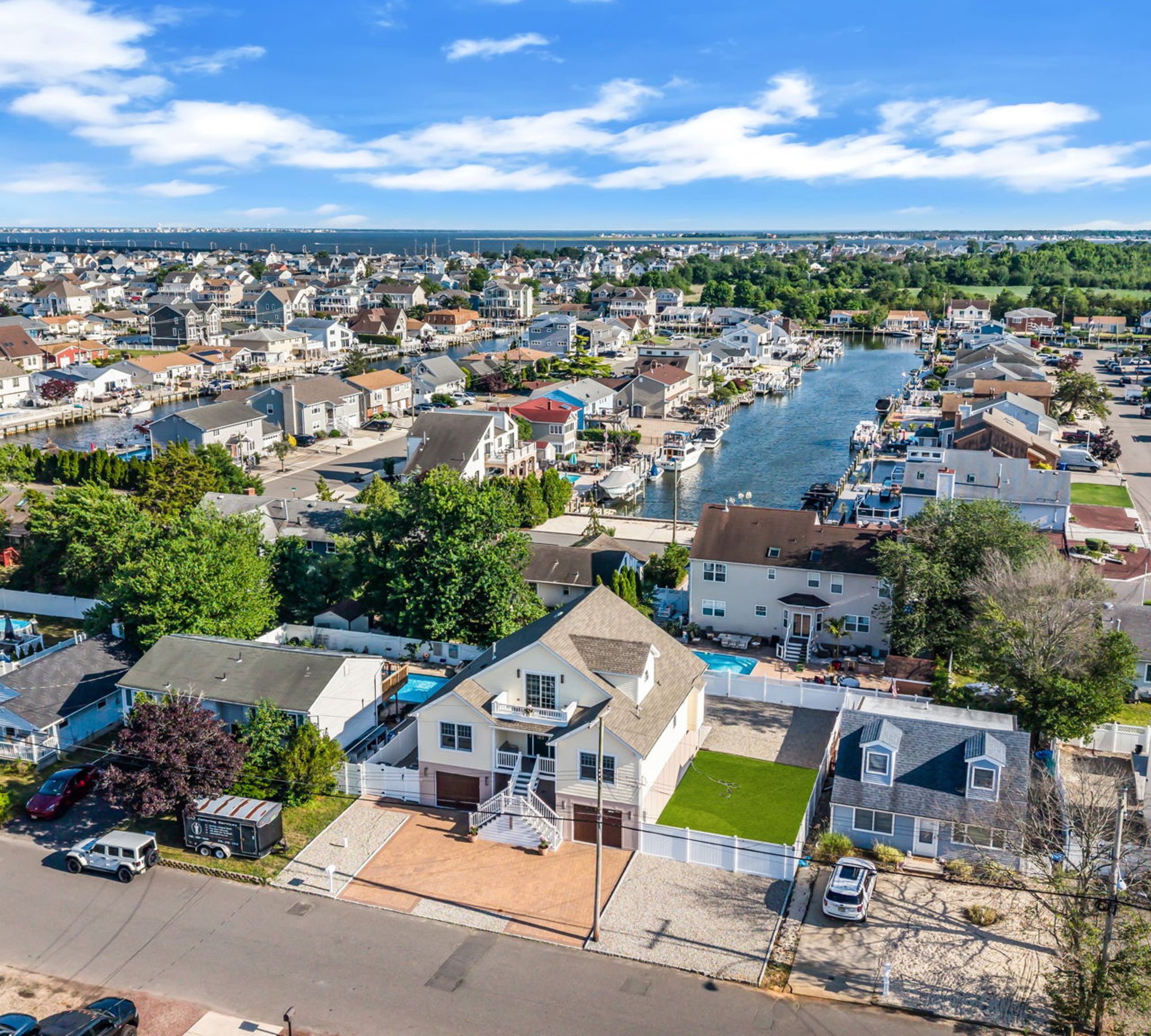  Custom Home in Windsor Park - 物件實景