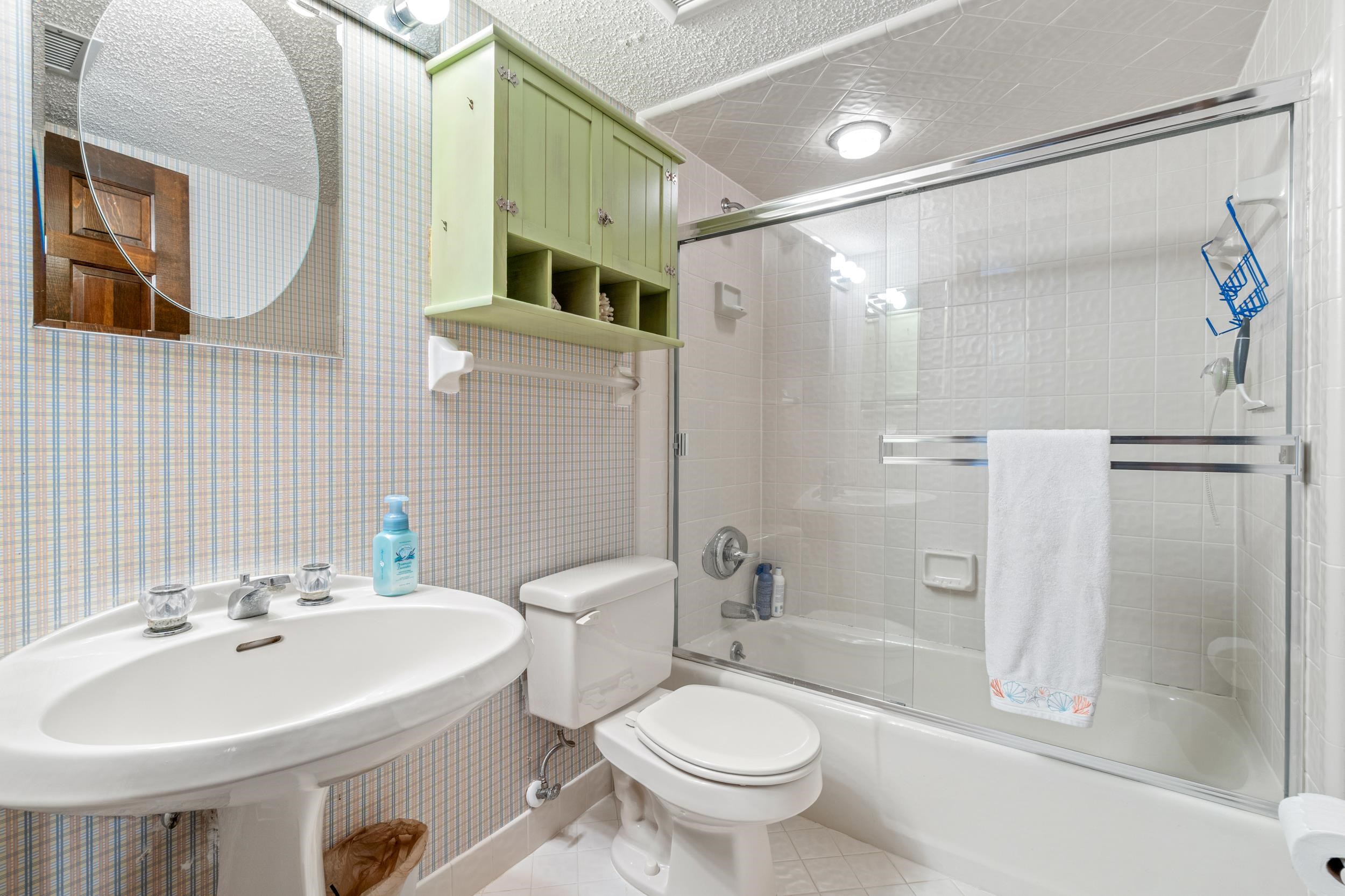 St. Augustine, Florida, 32080, United States, 2 Bedrooms Bedrooms, ,2 BathroomsBathrooms,Residential,For Sale,1988581