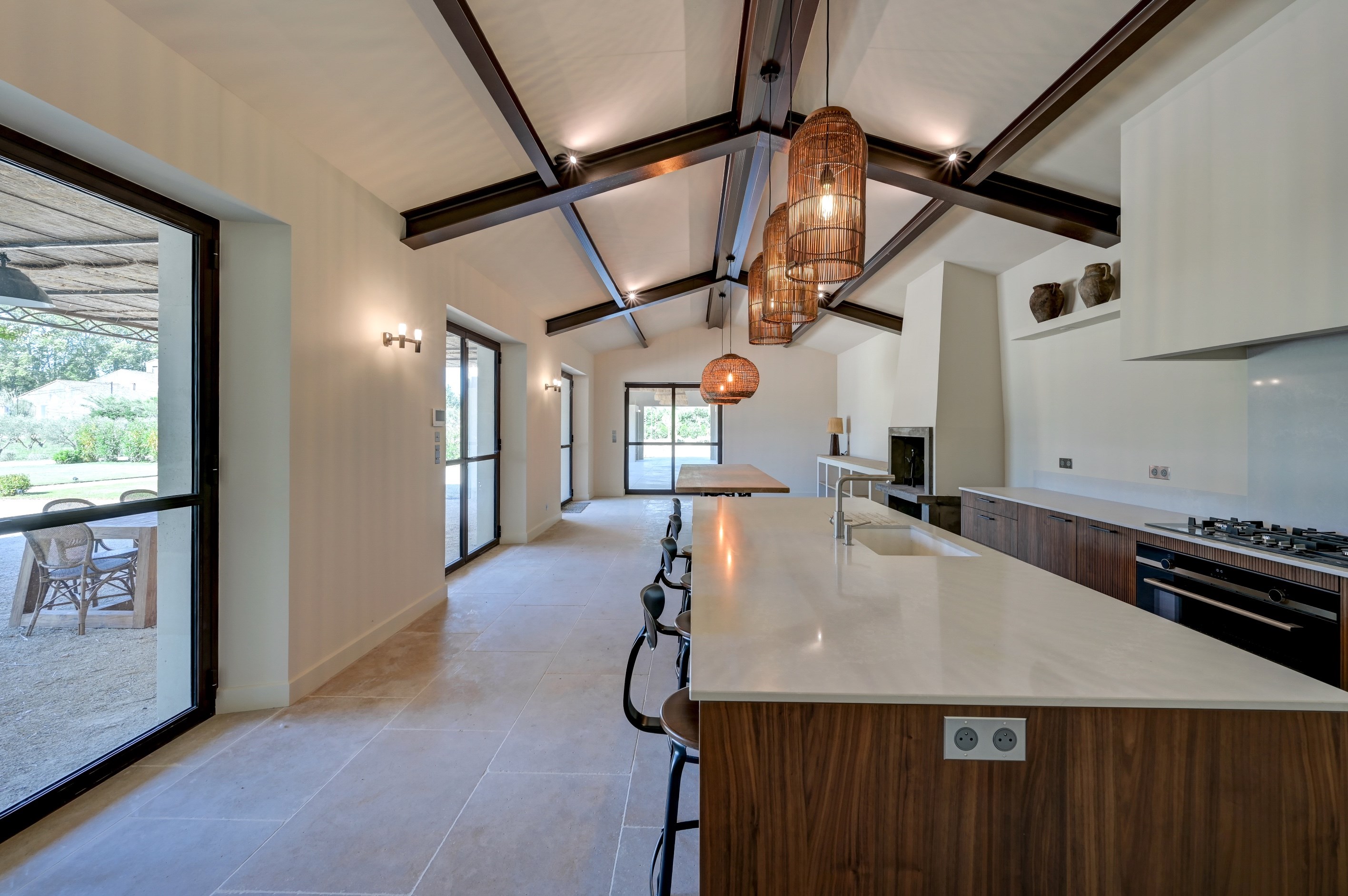  Exclusive listing. Saint Rémy de Provence, superb renovated property located 5 … - 物件實景