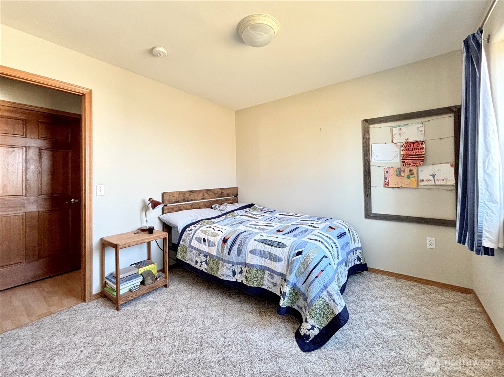 Moses Lake, Washington, 98837, United States, 3 Bedrooms Bedrooms, ,2 BathroomsBathrooms,Residential,For Sale,1876419