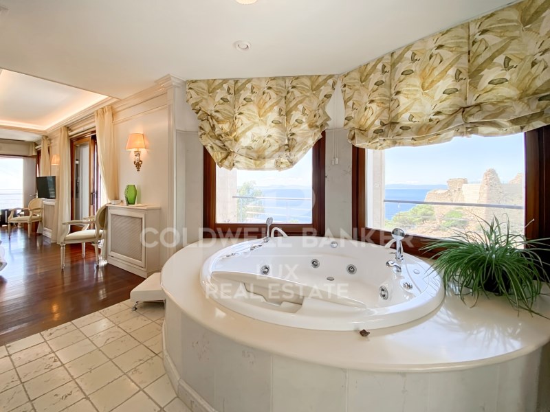 Roses, Catalonia, ES, 4 Bedrooms Bedrooms, ,4 BathroomsBathrooms,Residential,For Sale,1625135