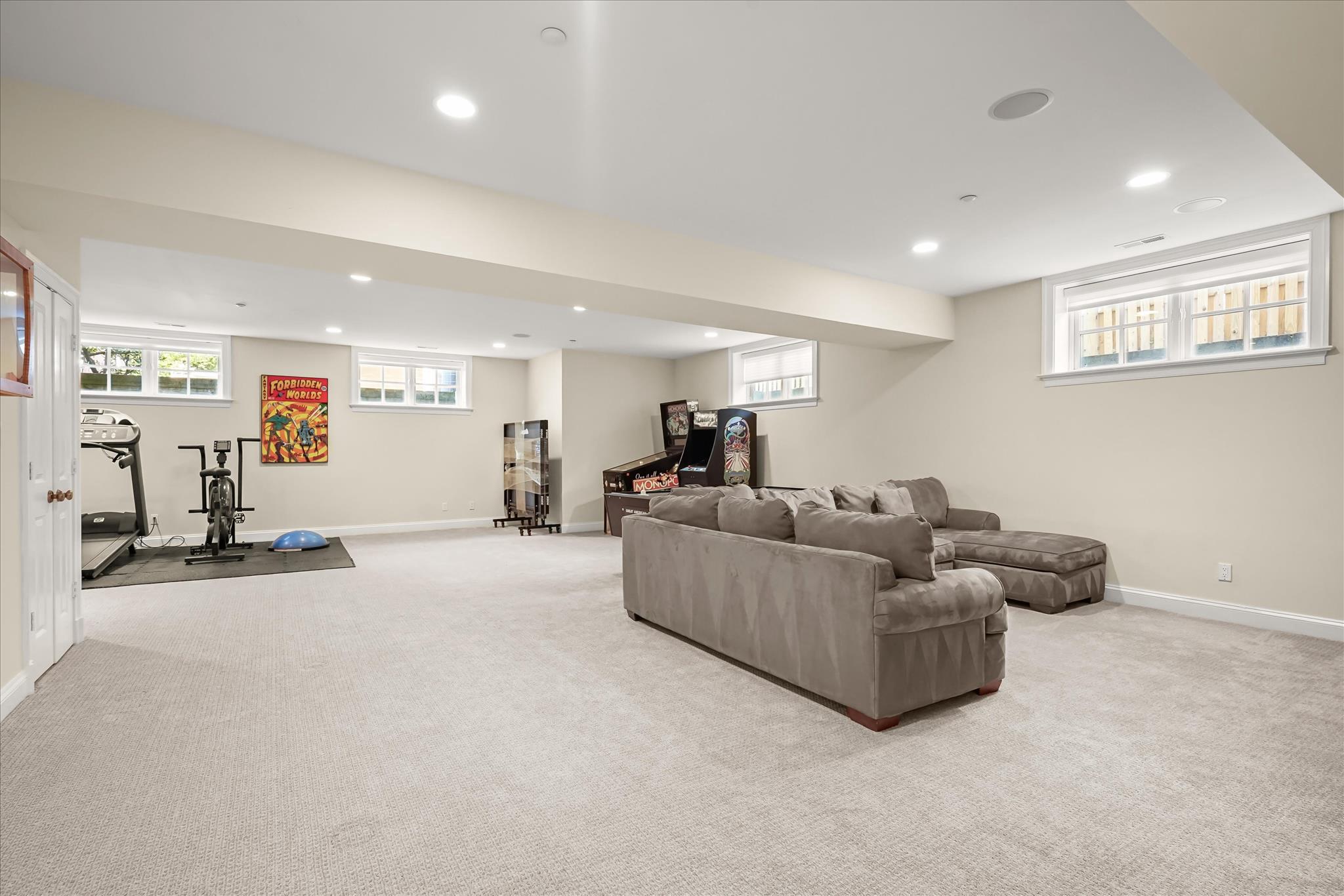  4423 Walsh Street, Chevy Chase, MD, 20815 - 物件實景