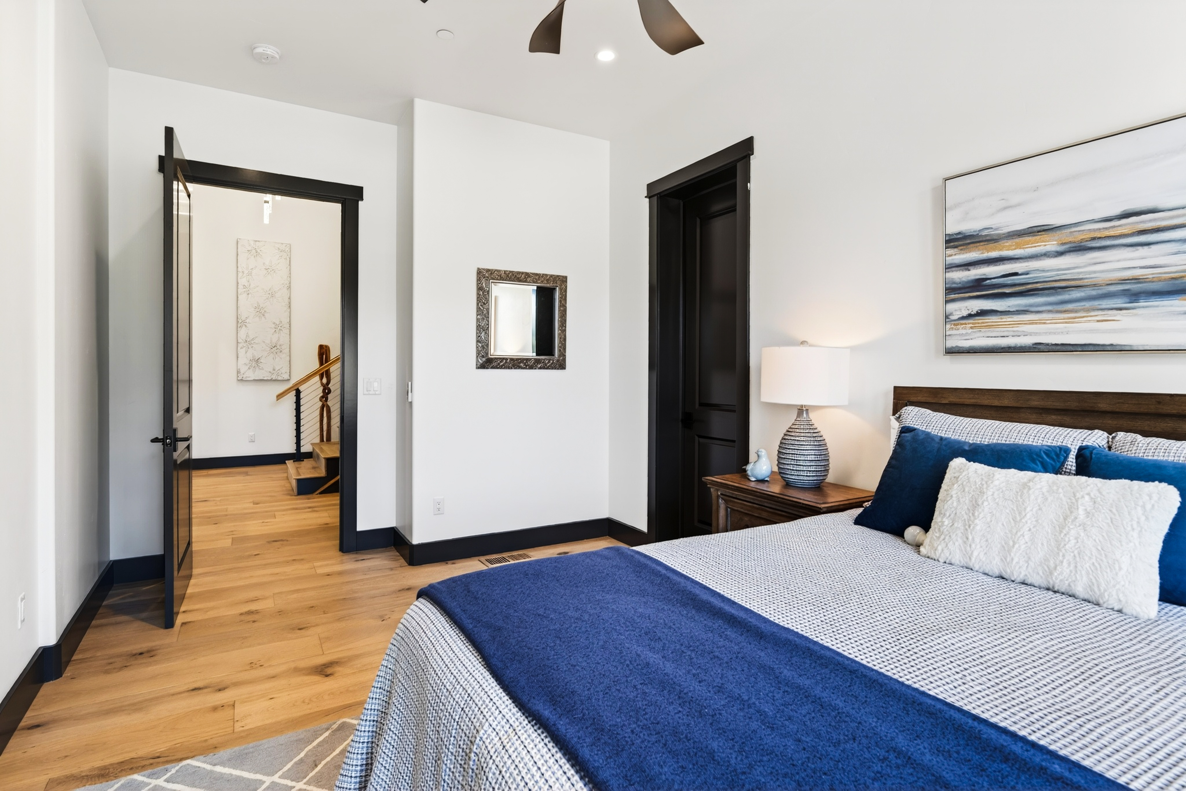  Stunning New Build - 物件實景