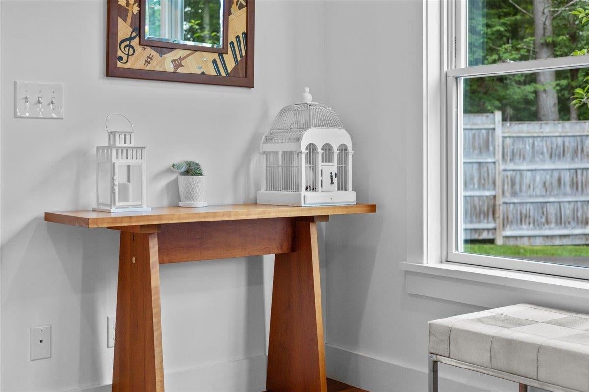 Stowe, Vermont, 05672, United States, 2 Bedrooms Bedrooms, ,1 BathroomBathrooms,Residential,For Sale,1908811
