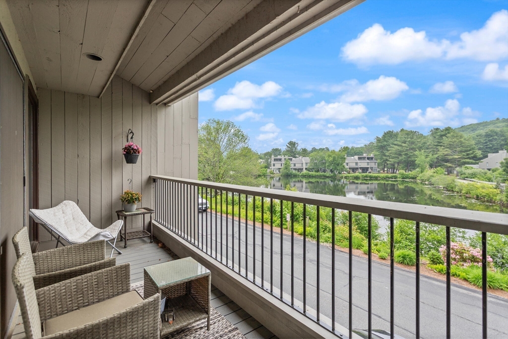 North Andover, Massachusetts, 01845, United States, 2 Bedrooms Bedrooms, ,2 BathroomsBathrooms,Residential,For Sale,1856023