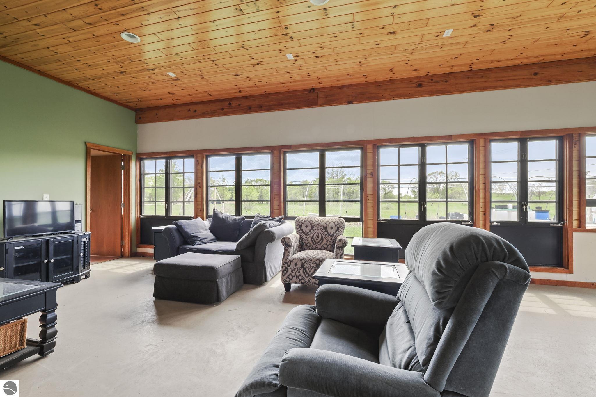 Traverse City, Michigan, 49686, United States, 3 Bedrooms Bedrooms, ,1 BathroomBathrooms,Residential,For Sale,1847565
