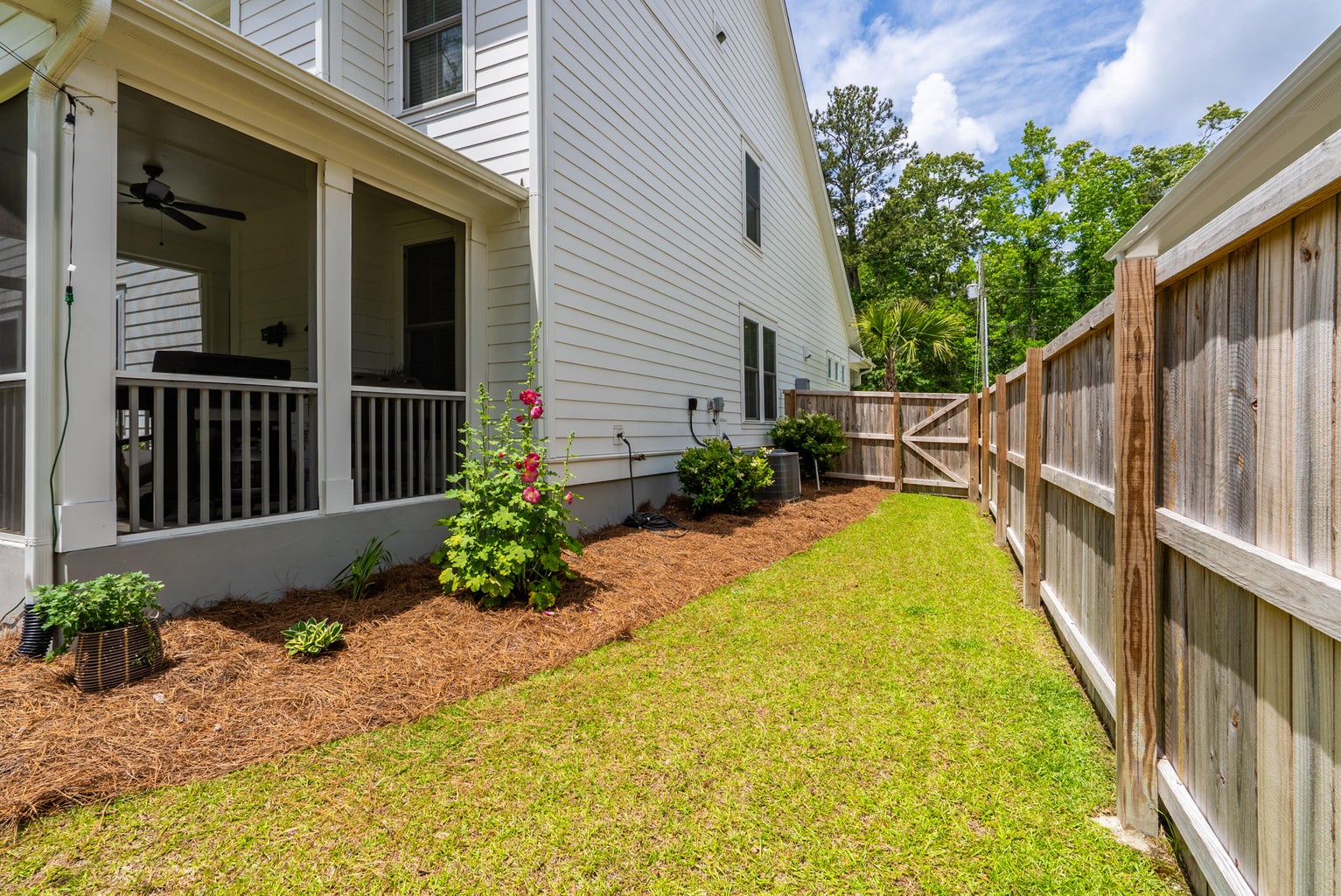 Hollywood, South Carolina, 29449, United States, 4 Bedrooms Bedrooms, ,4 BathroomsBathrooms,Residential,For Sale,1898776