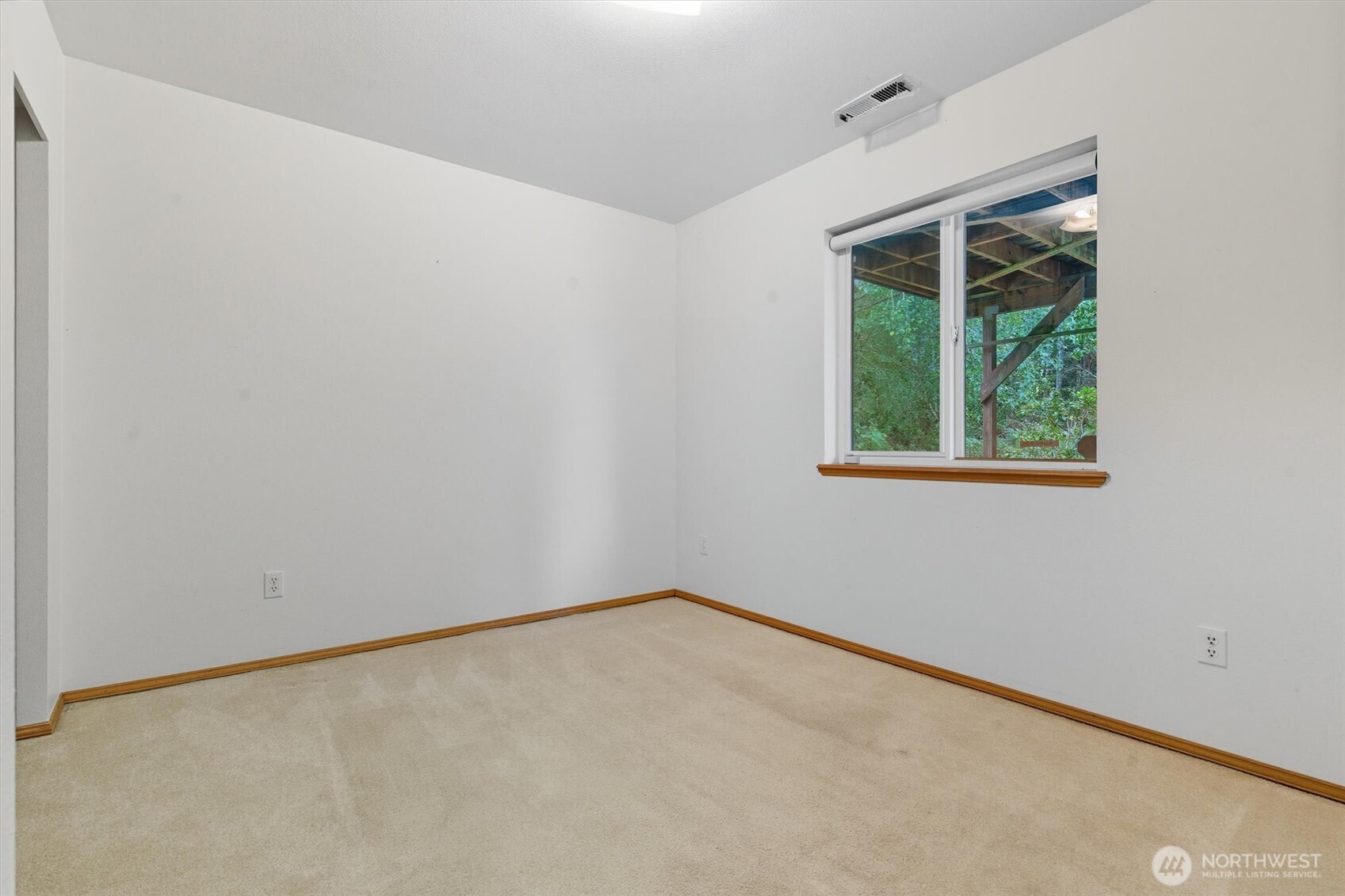 Port Orchard, Washington, 98367, United States, 3 Bedrooms Bedrooms, ,2 BathroomsBathrooms,Residential,For Sale,1954676