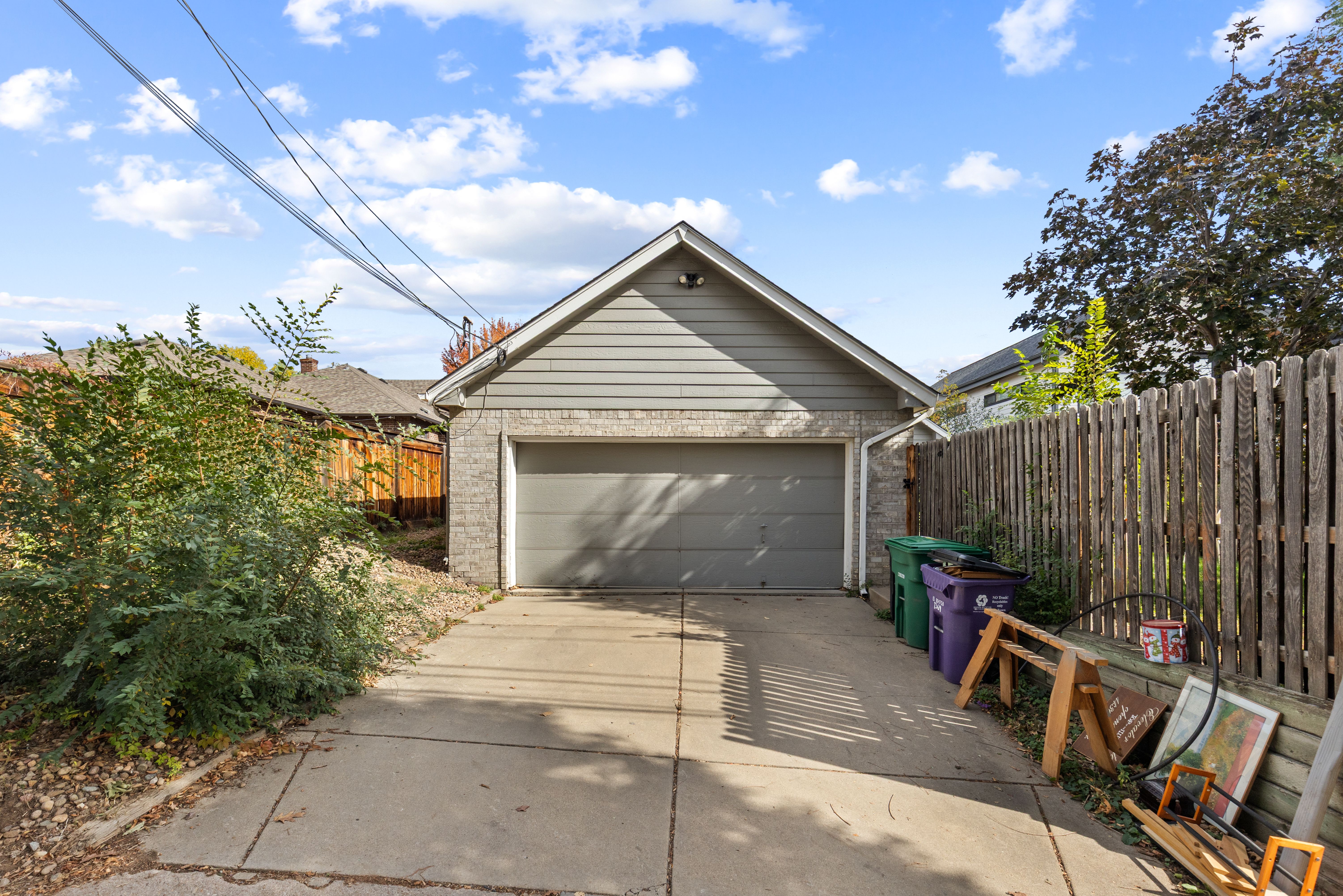  PRIME EAST WASHINGTON PARK OPPORTUNITY - BUILD, RENOVATE OR MAKE IT YOUR OWN - 物件實景