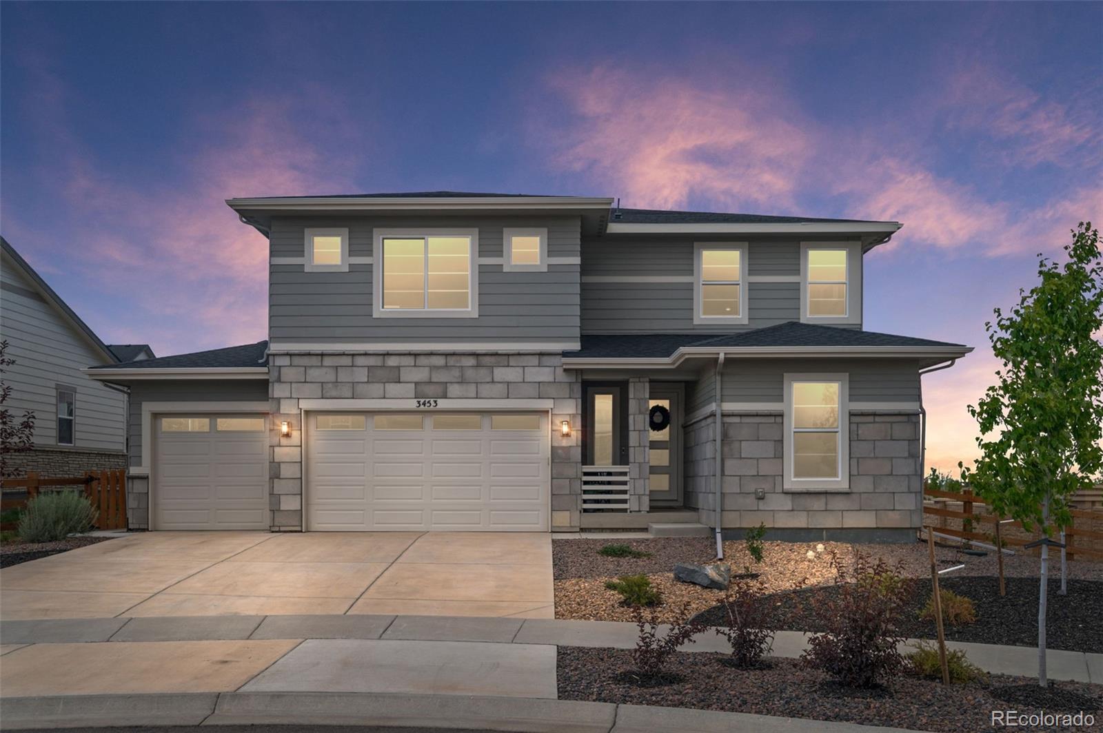 Aurora, Colorado, 80019, United States, 4 Bedrooms Bedrooms, ,2 BathroomsBathrooms,Residential,For Sale,1912379