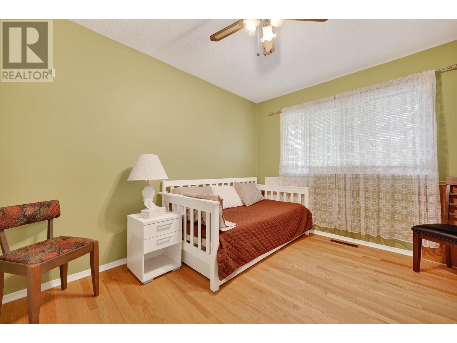 KELOWNA, British Columbia, V1Y 3S7, CA, 5 Bedrooms Bedrooms, ,2 BathroomsBathrooms,Residential,For Sale,1902795