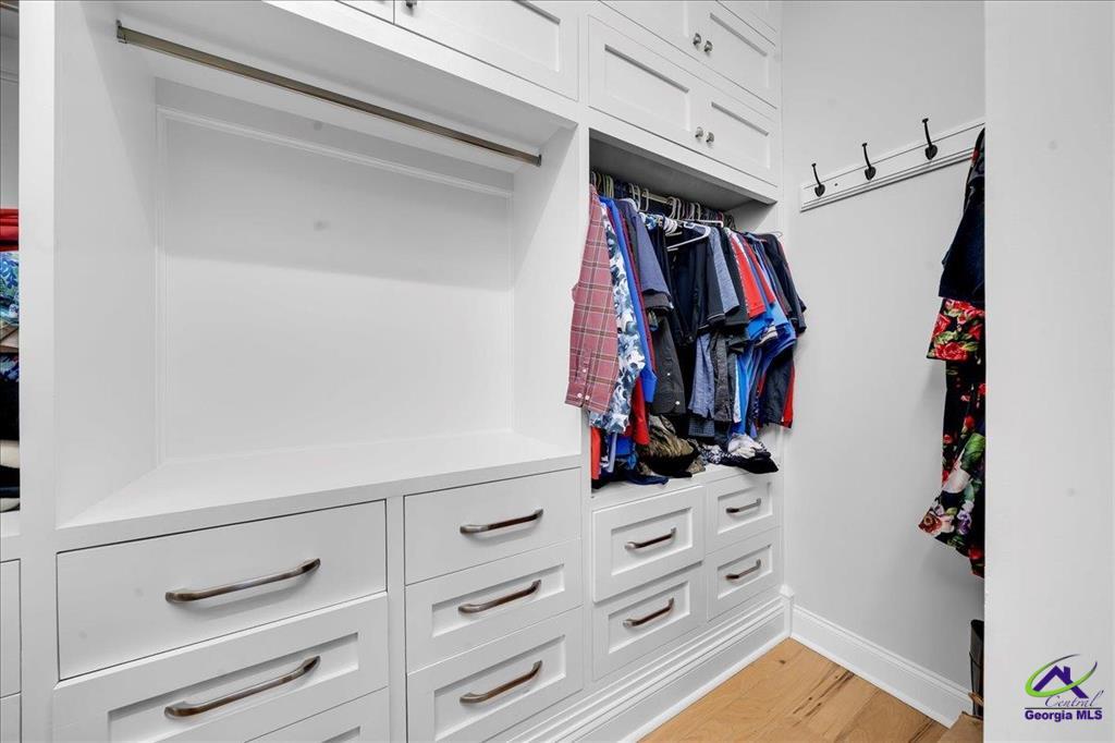 Fort Valley, Georgia, 31030, United States, 4 Bedrooms Bedrooms, ,4 BathroomsBathrooms,Residential,For Sale,2015347