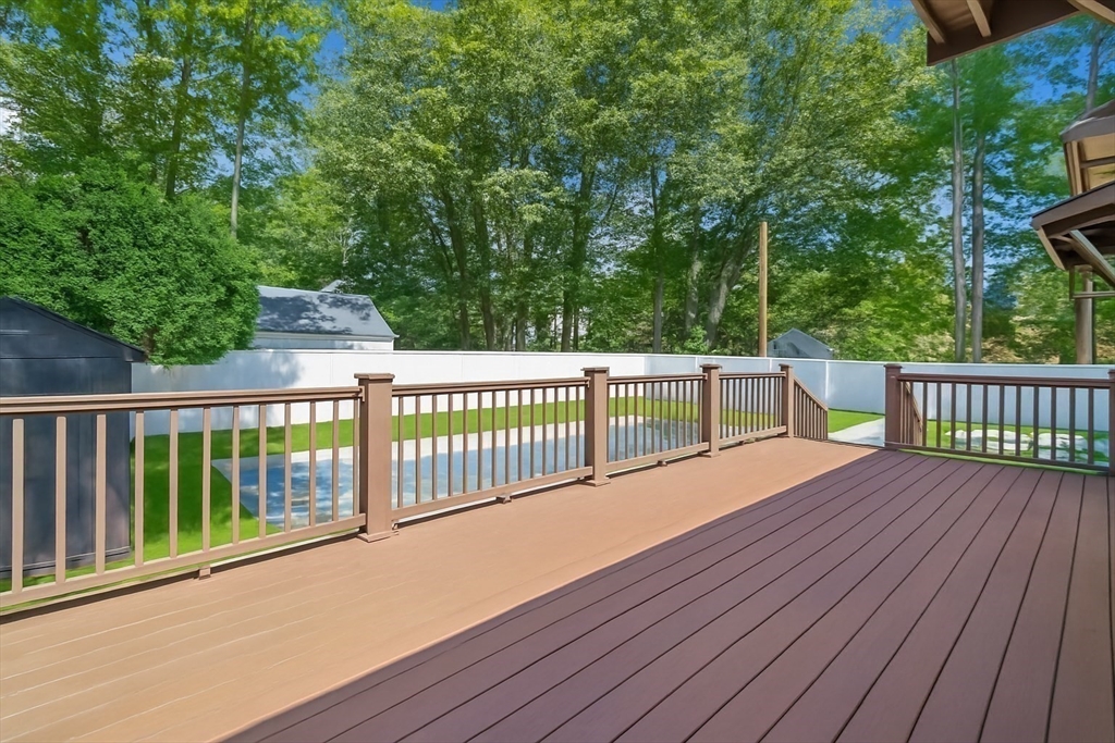 Natick, Massachusetts, 01760, United States, 4 Bedrooms Bedrooms, ,4 BathroomsBathrooms,Residential,For Sale,1950853