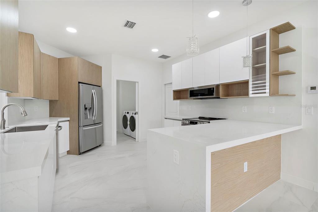 North Port, Florida, 34286, United States, 3 Bedrooms Bedrooms, ,2 BathroomsBathrooms,Residential,For Sale,1942129