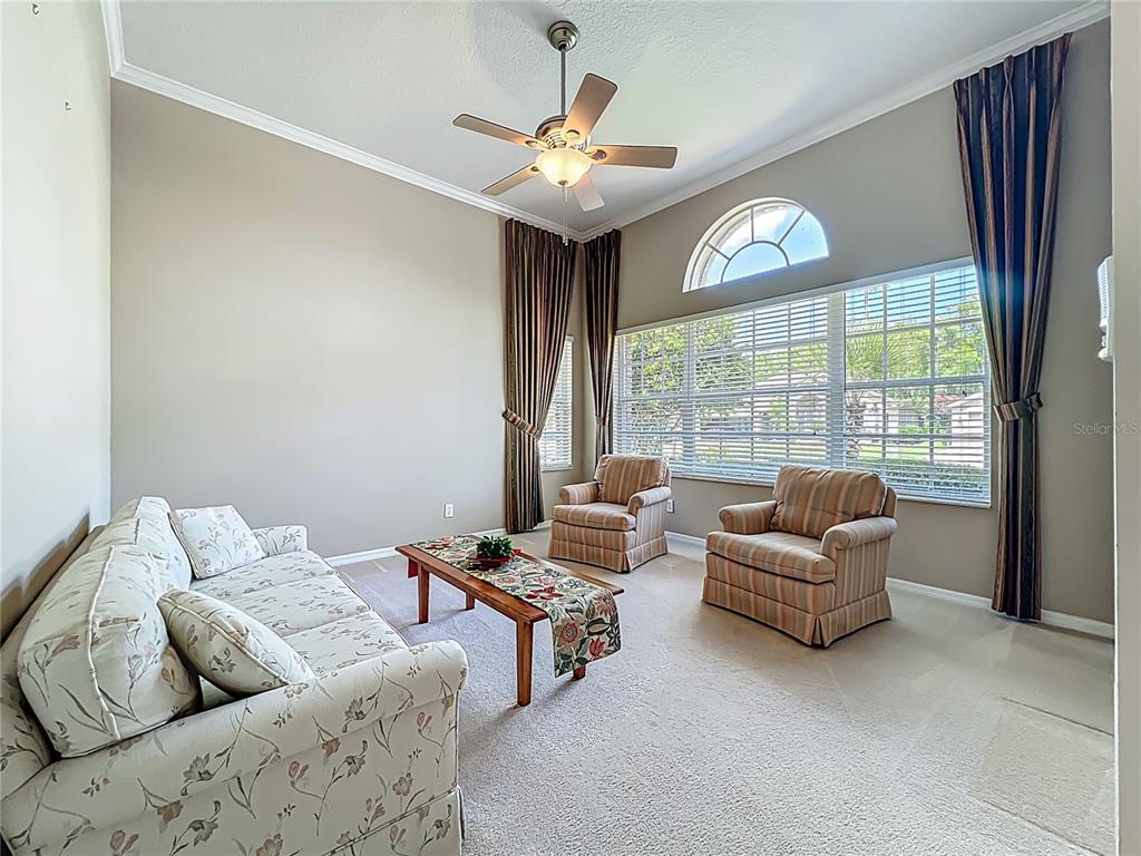 Orlando, Florida, 32828, United States, 4 Bedrooms Bedrooms, ,3 BathroomsBathrooms,Residential,For Sale,1873988