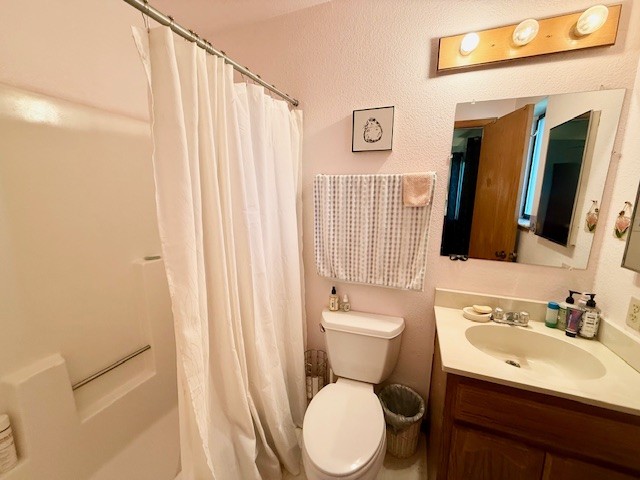 Patterson, California, 95363, United States, 3 Bedrooms Bedrooms, ,4 BathroomsBathrooms,Residential,For Sale,1983213