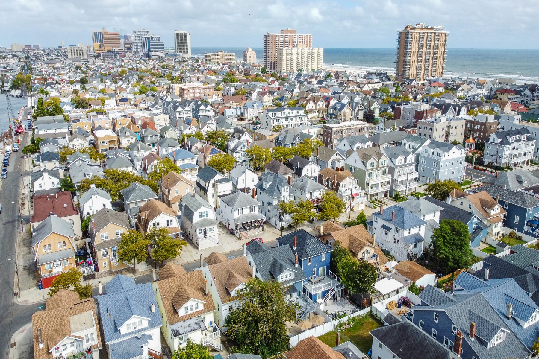  16 N Nashville Ave - 物件實景