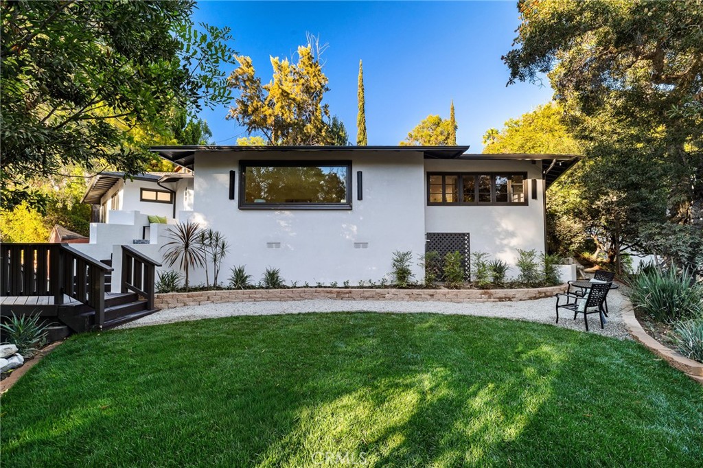 Pasadena, California, 91105, United States, 3 Bedrooms Bedrooms, ,3 BathroomsBathrooms,Residential,For Sale,1941593
